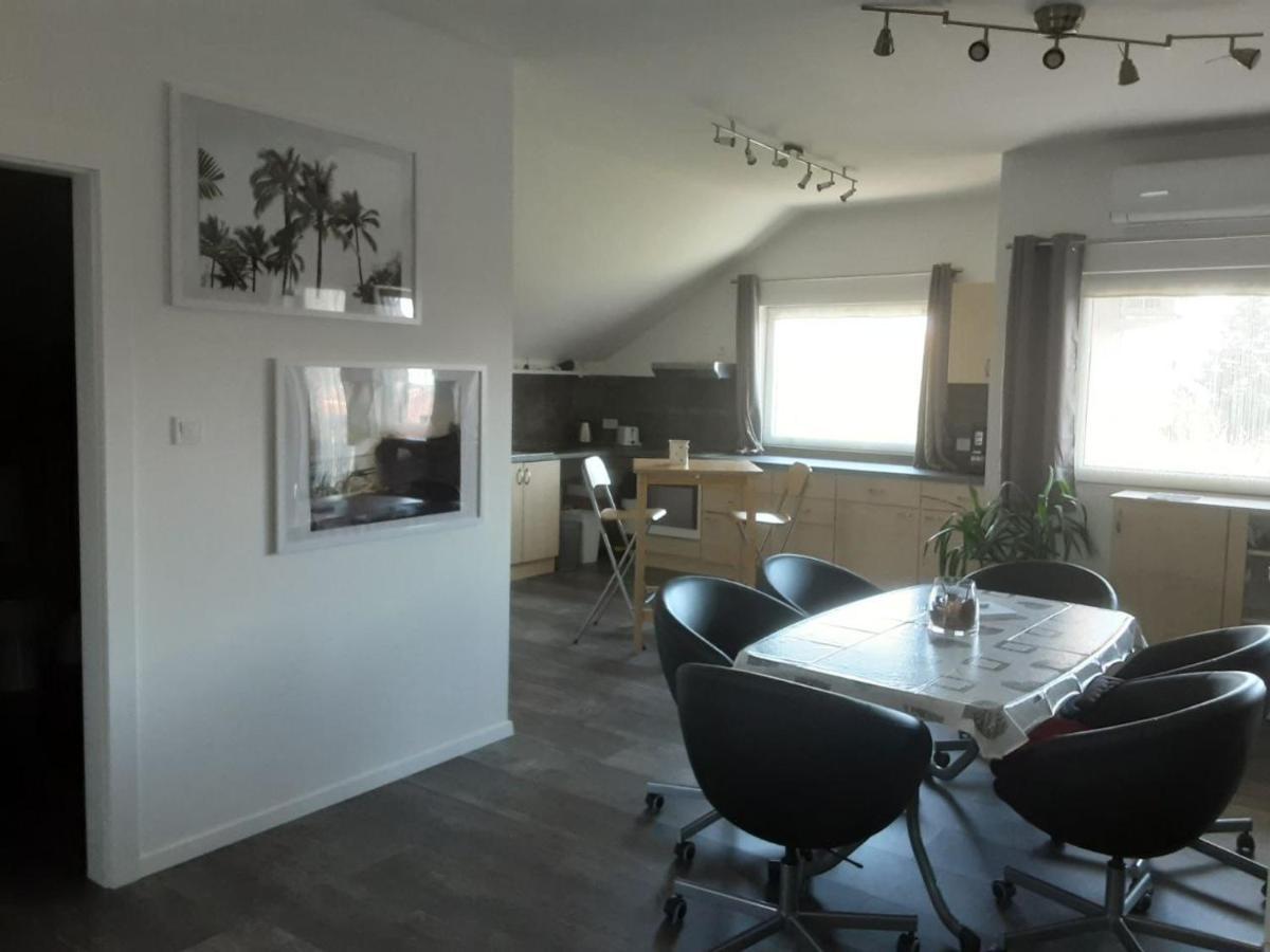 Appartement Andrea Galambok ภายนอก รูปภาพ
