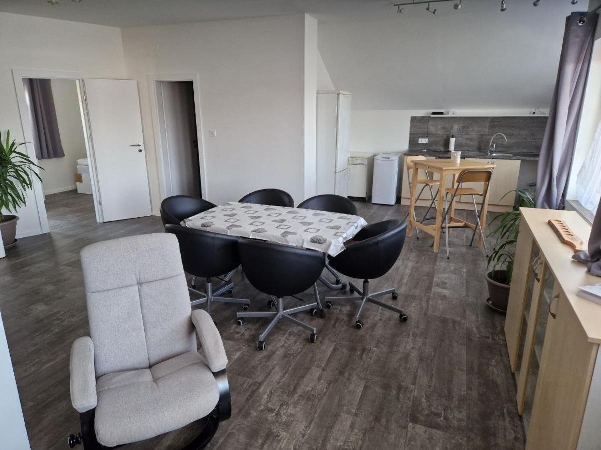 Appartement Andrea Galambok ภายนอก รูปภาพ